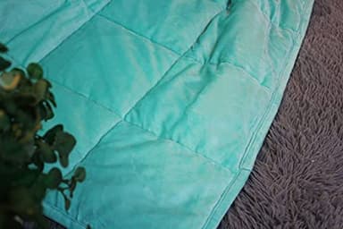 ALANSMA Reversible Weighted Blanket for All Season, Luxury Velvet, Warm and Cool, Adult 15Lb Green Weighted Blanket, Enjoy Sleeping Anywhere(Light Green,60"x80" 15lbs) - Image 7
