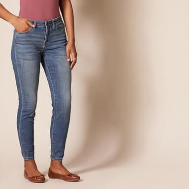 Amazon Essentials Women's Mid Rise Curvy Skinny Jeans - Discontinued Colors, Medium Wash, 4 Long - Image 2