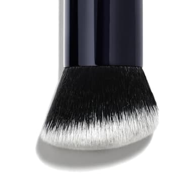 Lune+Aster Foundation Brush - High-performance foundation brush to apply liquid, stick or powder foundations. Angled, vegan bristles. - Image 2