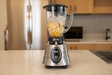 Oster Classic Series Heritage Blender with 6-Cup Glass Jar, 1000W Power, Stainless Steel Countertop Kitchen Blender - Image 6