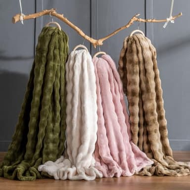 Faux Fur Bed Blankets King Size Off White, Soft Fluffy Bubble Blanket for Couch Sofa, Thick Warm Plush Fuzzy Rabbit Fur Large Blanket for All Season Use, 90"X 90" - Image 7