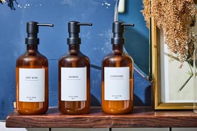 PALAKI – Shampoo and Conditioner Dispenser Set of 3 – Modern 19.6 oz Amber Shower Dispenser - Plastic Durable Containers, Space-Saving Design, Ideal for Organized Shower Experience - Image 9