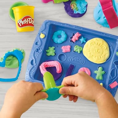 Play-Doh Kitchen Creations Cookie Creations Playset, Kids Arts & Crafts Set, Preschool Play Food Toys, Easter Gifts for Girls & Boys, Ages 3+ (Amazon Exclusive) - Image 3
