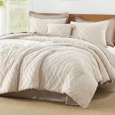 Litanika Oversized King Comforter Set 120x98 Beige, 3 Pieces Chevron Tufted Quilt Bedding Comforter Sets, Fluffy Bed Set - Image 2