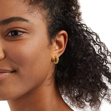 Amazon Essentials 14K Gold Plated Twisted Rope Hoop 15mm, Yellow 14K Gold - Image 2