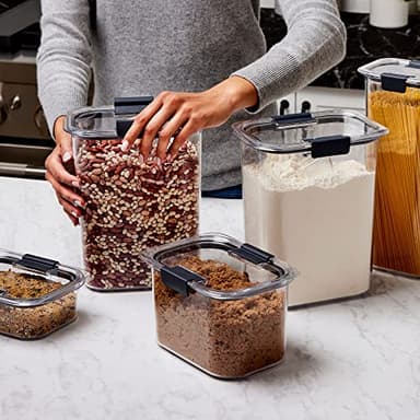 Rubbermaid Brilliance BPA-Free Food Storage Containers with Lids Airtight Kitchen and Pantry Organization Set Includes 3 Containers and Scoops Clear 16 cups - Image 9