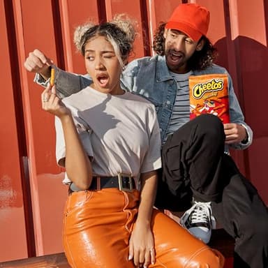 Cheetos Cheese Flavored Snacks, Cheesy & Spicy Favorites with Crunchy, Buffalo, and Cheddar Jalapeno Variety Pack, 1 Ounce (Pack of 40) - Image 5