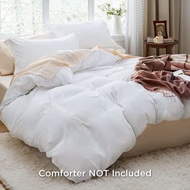 Bedsure White Duvet Cover Queen Size - 3 Pieces Prewashed Extra Soft Bedding Set, Includes 1 Duvet Cover 90x90 Inches with Zipper Closure & 2 Pillow Shams, Comforter Not Included - Image 2