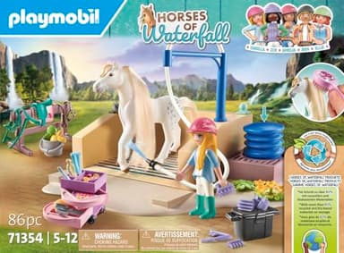 Playmobil Horses of Waterfall Washing Station with Isabella and Lioness - Image 4