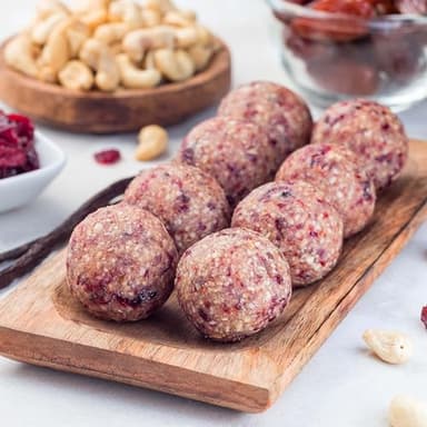 Yupik Roasted Unsalted Whole Cashews, 2.2 lb (35.2 oz), Gluten-Free, Kosher, Vegan, Crunchy Nuts, Lightly Roasted, No Added Salt, Source of Protein & Iron, Savory Snacks - Image 6