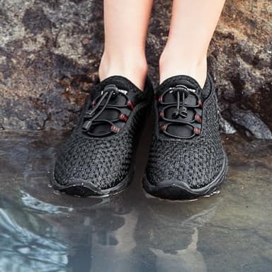 DOUSSPRT Water Shoes for Kids Boys Girls Quick Dry Beach Sports Swim Pool Aqua Shoes for Toddler/Little Kid/Big Kid Allblack 1 - Image 7