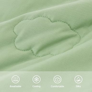 Lesure Premium Cooling Blankets for Large Dogs - Washable Dog Cooling Throw Blanket with Q-MAX>0.4，Durable Self Cooling Pet Mat for Cat, Soft Cooling Summer Blanket for Hot Weather, Green, 40x50 - Image 4