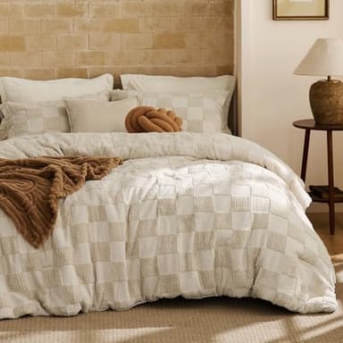 Bedsure King Size Comforter Set Beige, Boho Tufted Bed Set, Checkered Farmhouse Shabby Chic Bedding, 3 Pieces, 1 Plaid Geometric Comforter and 2 Pillow Shams - Image 1