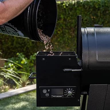 Pit Boss PB440FB1 Pellet Grill, 482 Square Inches, Black - Image 3