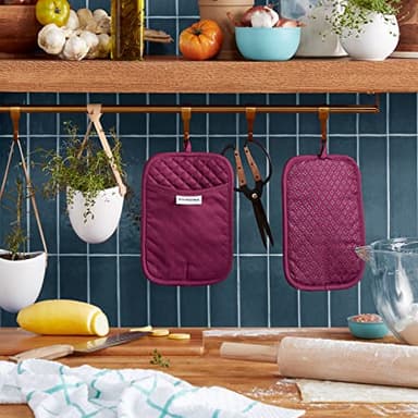KitchenAid Asteroid Pot Holder 2-Pack Set, Beet, 7"x10" - Image 2