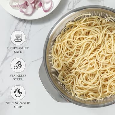 18/8 Stainless Steel Microwell Colander, 5QT Large Capacity with Handle Kitchen Food Strainer Basket for Washing Vegetables, Fruits, Rice, and Pasta (primary colour, 5QT) - Image 3