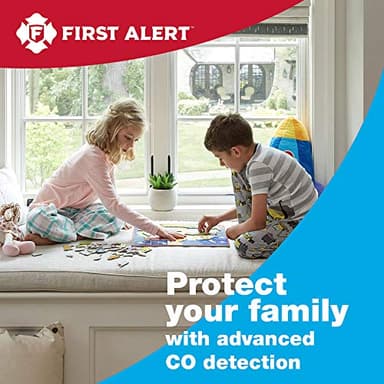 FIRST ALERT Plug-In Carbon Monoxide Detector with Battery Backup, (Pack of 3), CO605 - Image 2