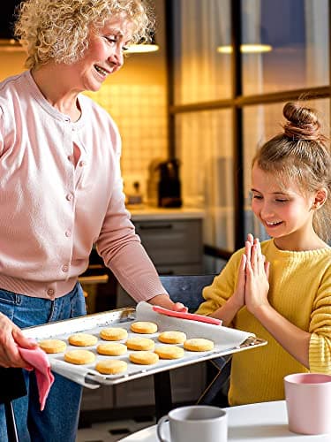 SMARTAKE 200 Pcs Parchment Paper Baking Sheets, 16x24 Inches Non-Stick Precut Baking Parchment, Suitable for Baking Grilling Air Fryer Steaming Bread Cup Cake Cookie and More (White) - Image 7