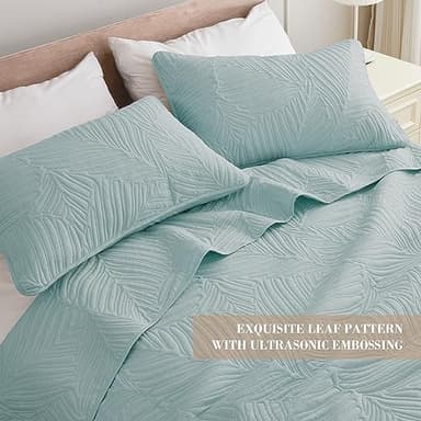 Exclusivo Mezcla Queen Quilt Bedding Set, Lightweight Aqua Blue Quilts Queen Full Size for All Seasons, Soft Microfiber Bedspreads Coverlets Bed Cover with Leaf Pattern, 3 Piece - Image 3
