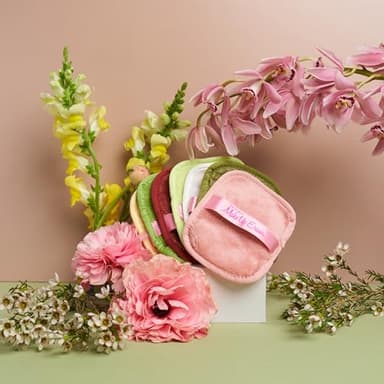 The Original MakeUp Eraser, 7-Day Set, Erase All Makeup with Just Water, Including Waterproof Mascara, Eyeliner, Foundation, Lipstick, Sunscreen, and More! Plant Power, 7ct. - Image 5