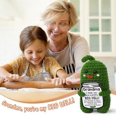 MAMAGIFTREE Funny Grandma Gifts Christmas Gifts 2025 for Grandma, Unique Stocking Stuffer Idea for New & First-Time Grandmas, Best Grandma Birthday Gifts from Grandkids, Gigi Nana Presents - Handmade Crochet Pickle - Image 6