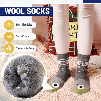 Eocom 6 Pairs Children's Winter Warm Wool Animal Crew Socks Kids Boys Girls Socks (6 Pairs Bear, 4-7 Years) - Image 3