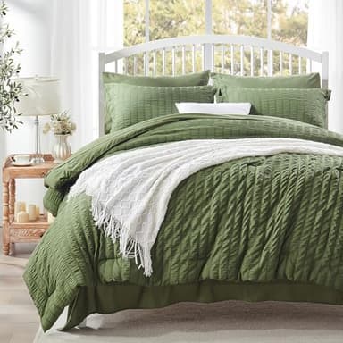 Zzlpp Queen Comforter Set 7 Pieces, Olive Green Seersucker Bed in a Bag with Comforter and Sheets, All Season Bedding Sets with 1 Comforter, 2 Pillow Shams, 2 Pillowcases, 1 Flat Sheet - Image 1