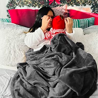 Bedsure Fleece Blanket Twin Size Dark Grey - 300GSM Lightweight Plush Fuzzy Cozy Soft Warm Blanket for Bed, Sofa, Couch, Travel, Camping, 60x80 inches - Image 5
