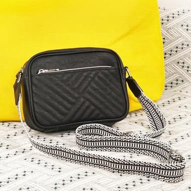 Horsecret Small Crossbody Purse Quilted Crossbody Bag for Women Small Shoulder Handbag Black - Image 7
