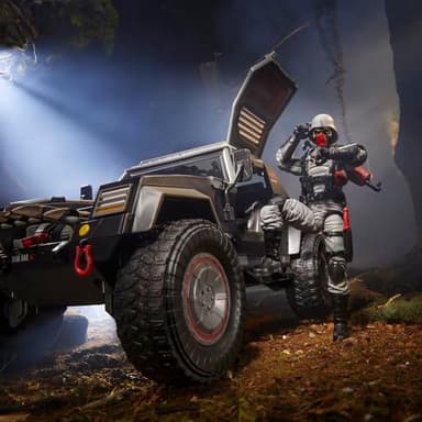 G.I. Joe Classified Series #120, Cobra Night Attack 4-WD Stinger & Driver, Collectible 6 Inch Action Figure & Vehicle with 8 Accessories - Image 5