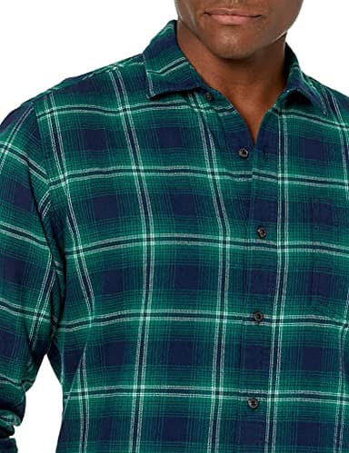 Amazon Essentials Men's Long-Sleeve Flannel Shirt (Available in Big & Tall), Green Navy Ombre Plaid, Medium - Image 4