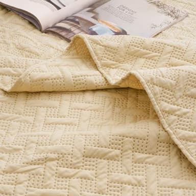 PHF Quilt Bedding Set King Size - Lightweight Summer Bedspread, 3PCS Soft Breathable Geometric Pattern Bedding Coverlet for All Season, Drop Nicely Quilt 106" x 96"with 2 Pillow Shams, Beige - Image 4