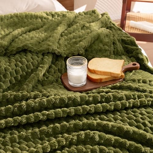 David's Home Ultra Soft Fleece Blanket King Size, Warm Lightweight 3D Jacquard Flannel Blanket for Fall Winter, Fluffy Cozy Luxury Plush Suitable for Bed Room Decor,108"x90", Oliva Green - Image 1