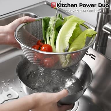WAGENSTEIGER Stainless Steel Mixing Bowl and 3-Legged Colander Set, Multipurpose Kitchen Basket with Fine Mesh Colander, Salad Mixing Bowl with Strainer, Rinsing Vegetables & Fruits (22cm / 8.66") - Image 8