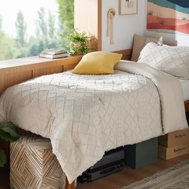 Bedsure Twin/Twin XL Comforter Set - Beige Comforter, Boho Tufted Shabby Chic Bedding, 2 Pieces Vintage Farmhouse Bed Set for All Seasons, Fluffy Soft Bedding with 1 Pillow Sham - Image 2