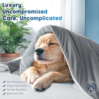 Gehtmnl Cooling Comforter, Cooling Blanket for Hot Sleepers and Night Sweats, Double-Sided Cool Breathable Soft Lightweight Blanket, All Season Bedding Comforter, (Mist Light Grey, Queen(90"x90")) - Image 4