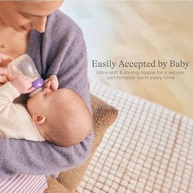Lansinoh Anti-Colic Baby Bottles for Breastfeeding Babies, 5 Ounces, 4 Count, Includes 4 Slow Flow Nipples, Size S - Image 2