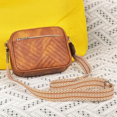 Horsecret Small Crossbody Purse Quilted Crossbody Bag for Women Small Shoulder Handbag Brown - Image 7