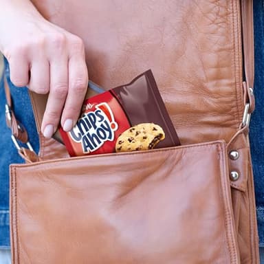 CHIPS AHOY! Cookies Variety Pack, Original Chocolate Chip, Chewy Chocolate Chip with Reese's Peanut Butter Cups & Chewy Hershey's Fudge Filled Soft Cookies, 50 Snack Packs - Image 7