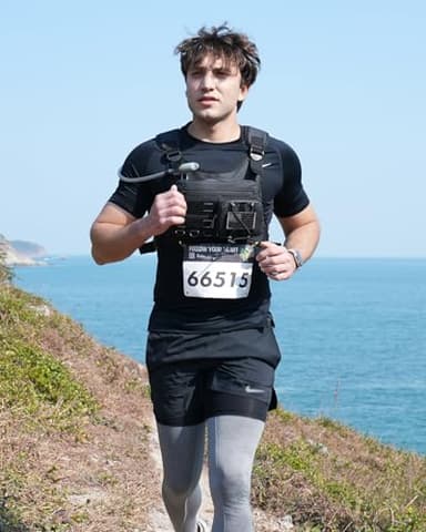 Zelvot Running Vest with 2L Water Bladder, USA Original Patent, Lightweight Adjustable Chest Pack with Gear Holder, Reflective Running Hydration Vest for Women Men for Marathon - Image 7