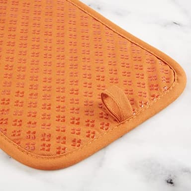 KitchenAid Asteroid Pot Holder 2-Pack Set, Honey, 7"x10" - Image 4