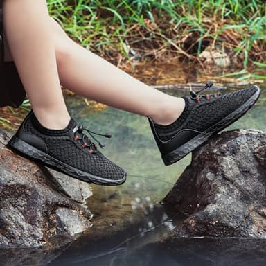 DOUSSPRT Water Shoes for Kids Boys Girls Quick Dry Beach Sports Swim Pool Aqua Shoes for Toddler/Little Kid/Big Kid Allblack 1 - Image 5