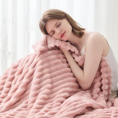 NEWCOSPLAY Super Soft Throw Blanket Pink Premium Silky Flannel Fleece 3D Ribbed Jacquard Lightweight Bed Blanket All Season Use (Pink Ribbed, Throw(50"x60")) - Image 3
