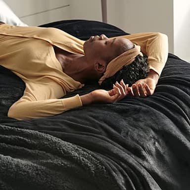 Bedsure GentleSoft Sherpa Fleece Blankets King Size for Bed - Thick and Warm, Soft Fuzzy Plush King Blanket for Winter, Black, 108x90 Inches - Image 6