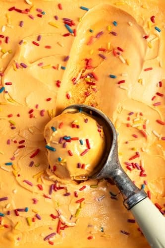 Bright Rainbow Sprinkles – Vegan, Non-GMO, Dye-Free, Allergen-Free, Plant-Based Colors, 2.9 lb Canister – India Tree Nature’s Colors Fiesta - Image 6