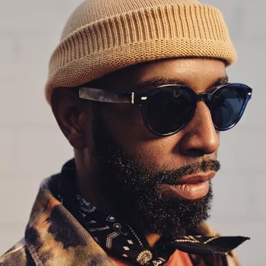 Amazon Echo Frames (newest model) + Echo Show 8 (newest model), Smart Glasses with Alexa, Round frames in Blue Tortoise with polarized sunglass lenses - Image 3