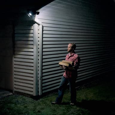 Beams MB3000 High Performance 500 Lumen Wireless Battery Powered Motion Sensing LED Dual Head Security Spotlight, Brown, 2-Pack - Image 5