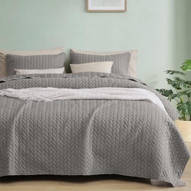 PHF Quilt Bedding Set Queen Size - Lightweight Summer Bedspread, 3PCS Soft Breathable Leaf Pattern Bedding Coverlet for All Season, Drop Nicely Quilt 90" x 96"with 2 Pillow Shams, Grey - Image 1