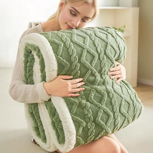 PU MEI Sherpa Throw Blanket for Couch Sofa 80”*60”- Fleece Tufted Fuzzy Soft Cozy Blanket for Bed, Thick Warm Blanket for All Seasons, (Sage Green, 60"*80") - Image 1