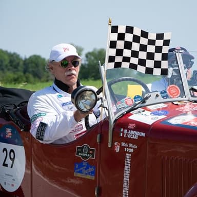 LoveVC 12Pcs 8×12 Inch Small Checkered Flags Black and White Racing Flags on Wood Stick Mini Race Car Handheld Flag Decorations - Image 6